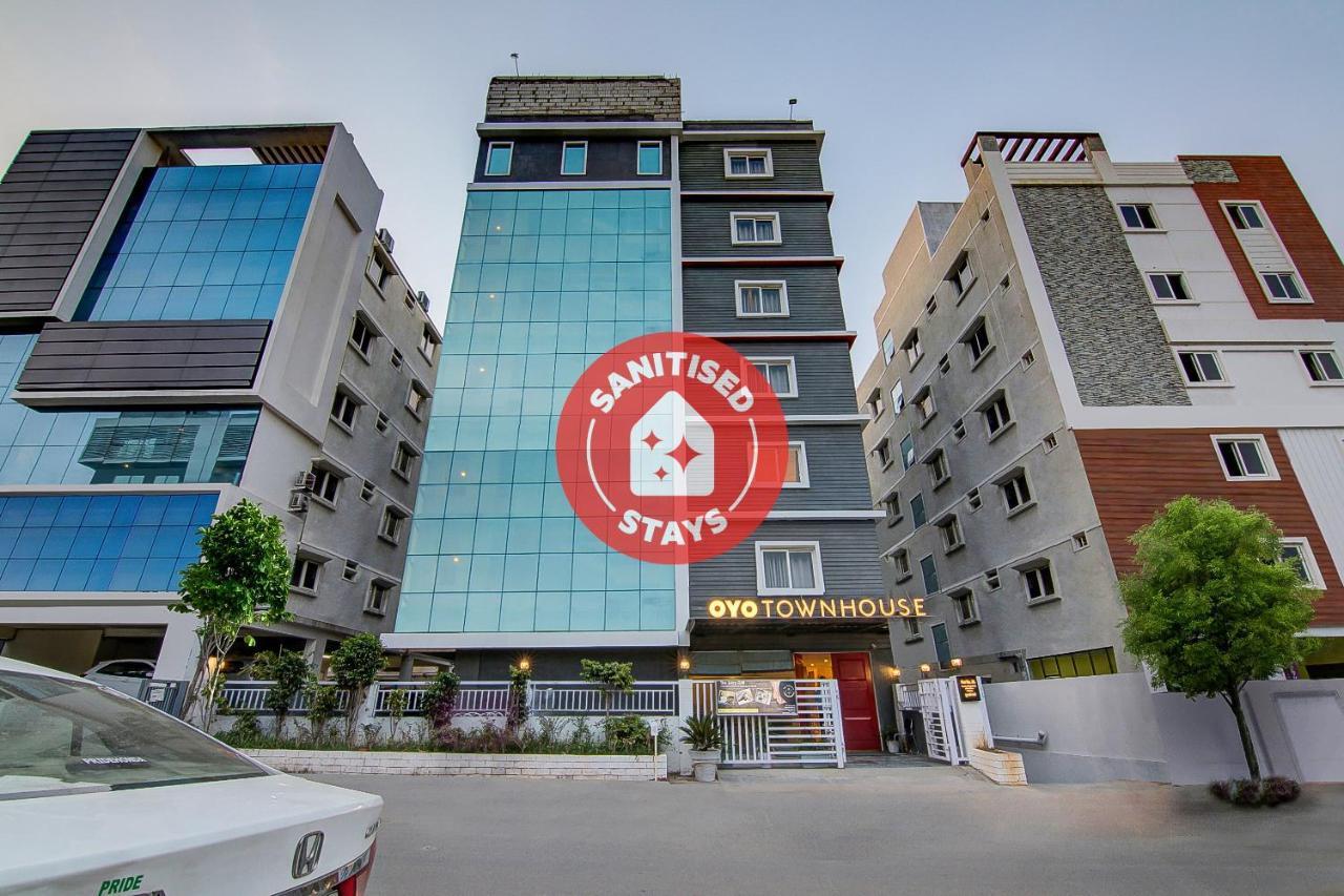 Oyo Townhouse 034 -Halcyon Hitech City Road 海得拉巴 外观 照片