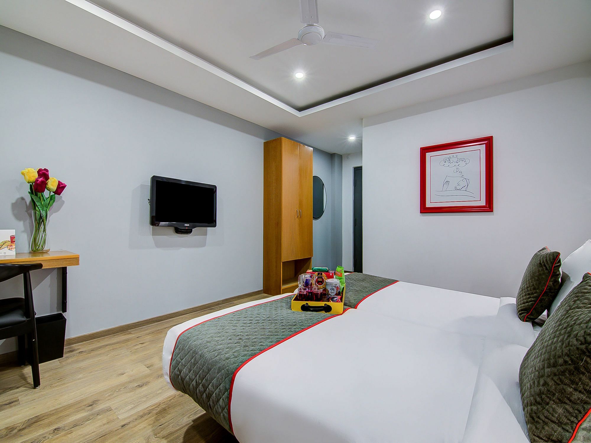 Oyo Townhouse 034 -Halcyon Hitech City Road 海得拉巴 外观 照片