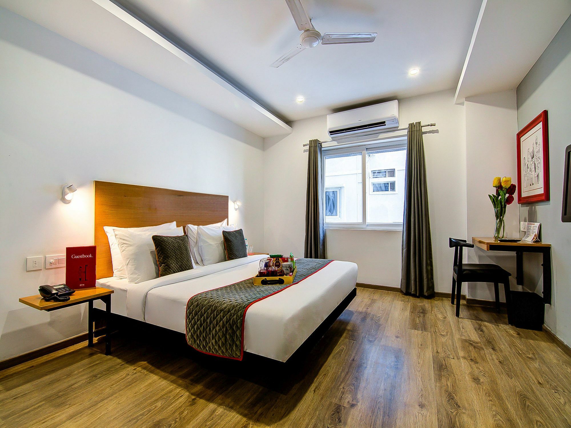 Oyo Townhouse 034 -Halcyon Hitech City Road 海得拉巴 外观 照片