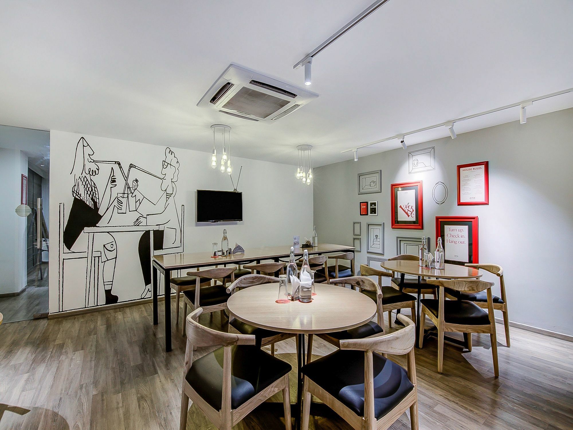 Oyo Townhouse 034 -Halcyon Hitech City Road 海得拉巴 外观 照片