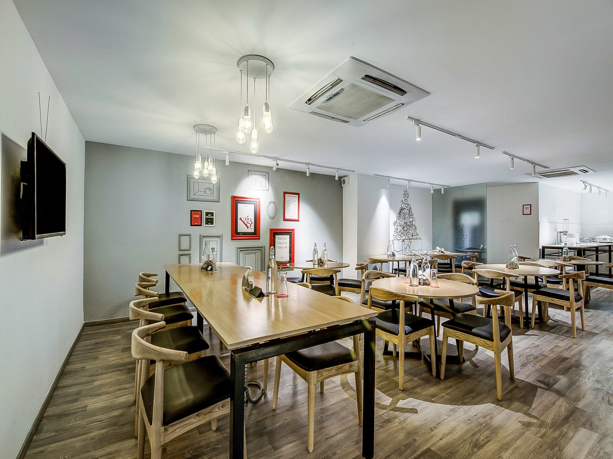 Oyo Townhouse 034 -Halcyon Hitech City Road 海得拉巴 外观 照片