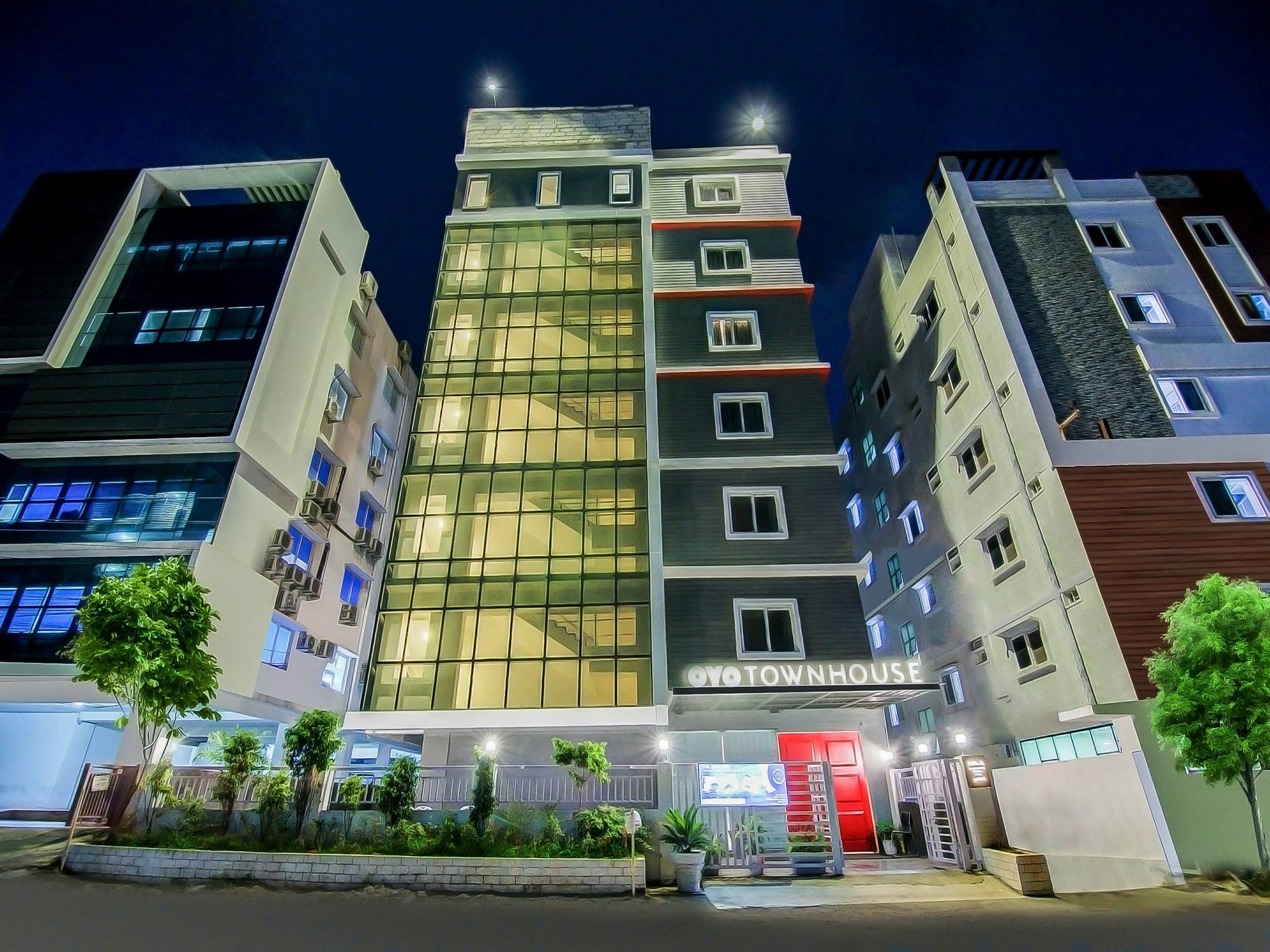 Oyo Townhouse 034 -Halcyon Hitech City Road 海得拉巴 外观 照片